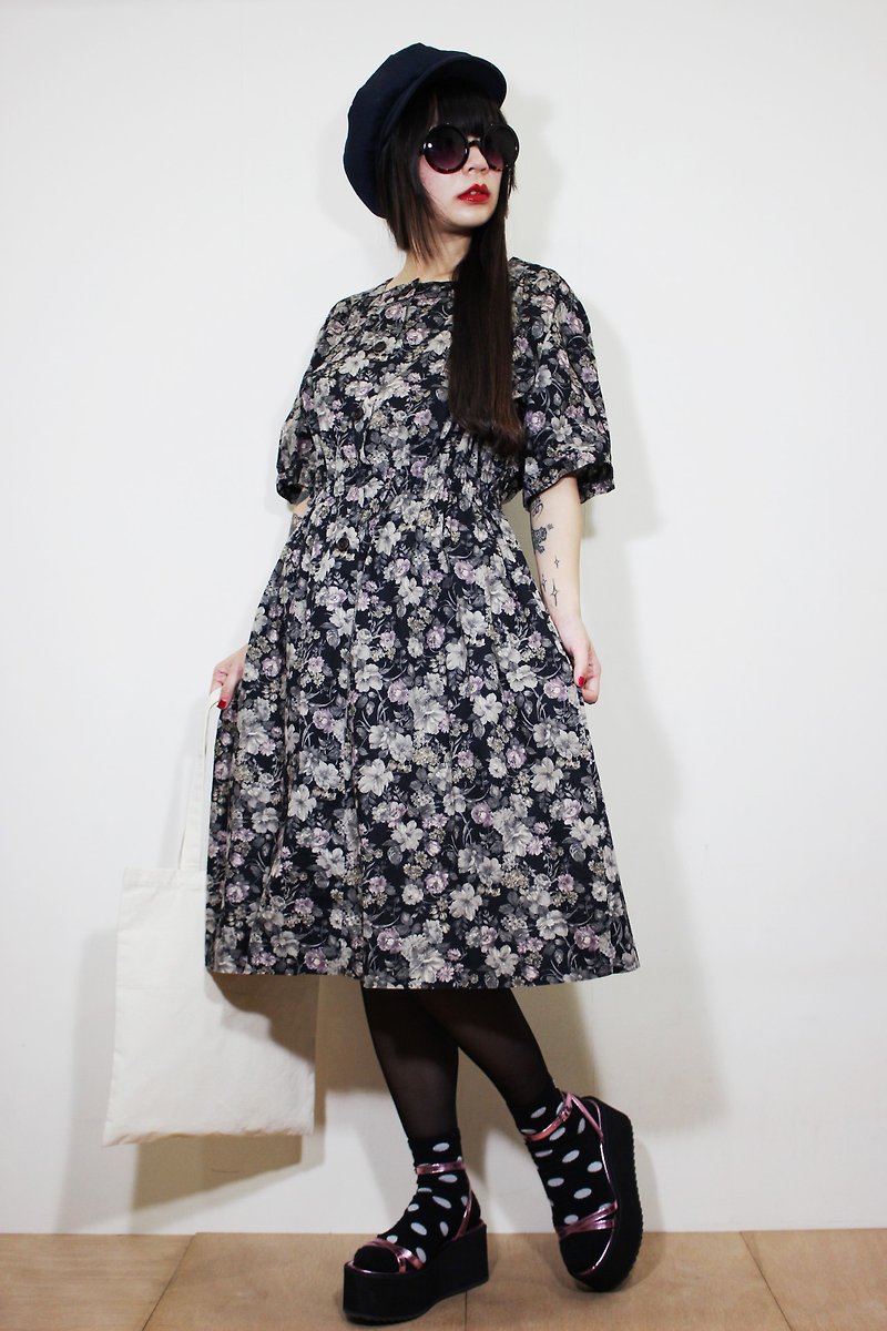 F2124 (Vintage) black large flowers cotton short-sleeved vintage dress (wedding / picnic / party) - One Piece Dresses - Cotton & Hemp Black