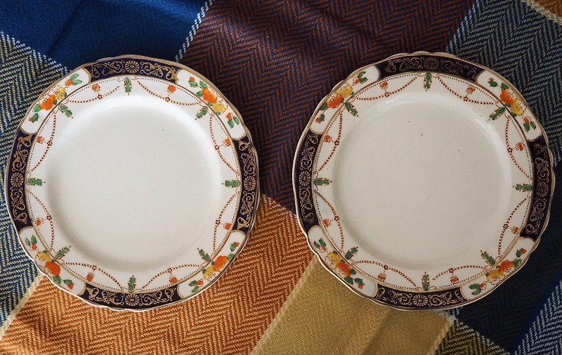 可愛又復古的英國古董圓形小盤 單件出售 - 小碟/醬油碟 - 瓷 