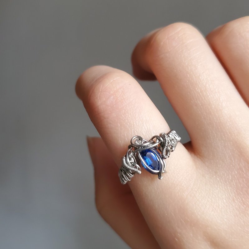 Stone| Ring 2 metal braided ore jewelry Stainless Steel handmade - แหวนทั่วไป - เครื่องประดับพลอย สีน้ำเงิน