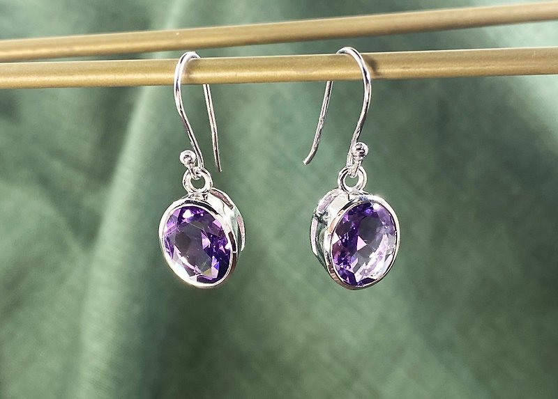 【半畝光】垂墜輕盈紫水晶耳環 - 耳環/耳夾 - 銀 紫色
