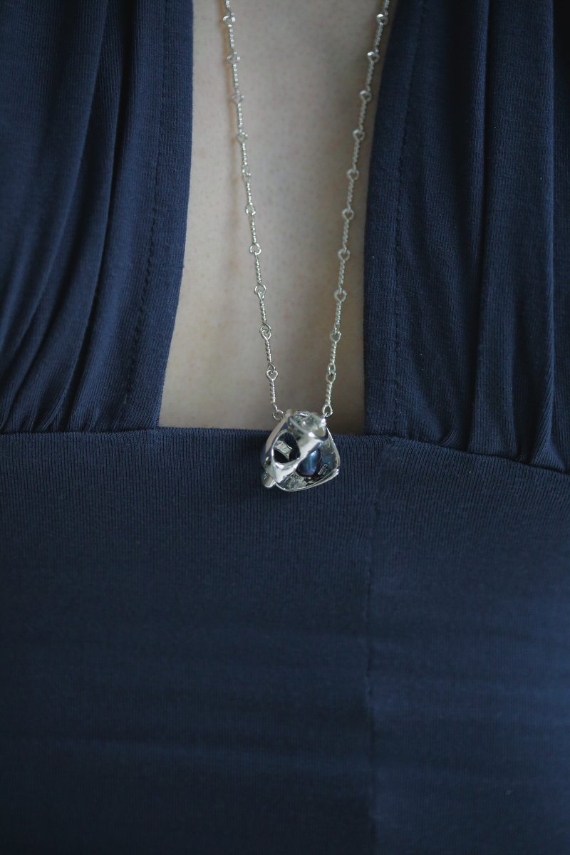 Tidal Coil Pearl Necklace | 潮蜷珍珠長項鍊 - 項鍊 - 純銀 銀色