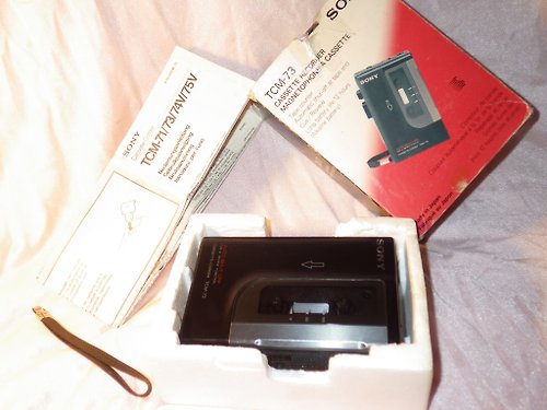 geokubanoid SONY TCM-73 卡式錄音機麥克風揚聲器附盒手冊 AS-IS 零件