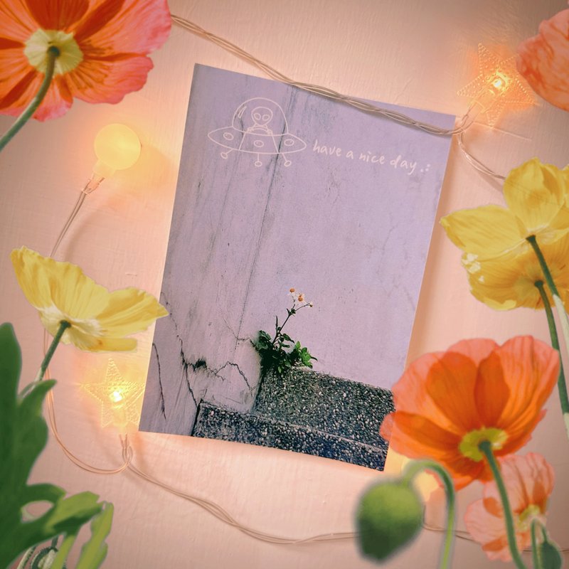 Have a Nice Day Alien Tour of Taiwan Postcard / Cool Card / Keelung Mountainside - การ์ด/โปสการ์ด - กระดาษ หลากหลายสี