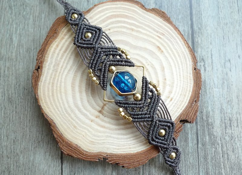 Misssheep- [H03] South American wax braided blue crystal bracelet - สร้อยข้อมือ - วัสดุอื่นๆ 