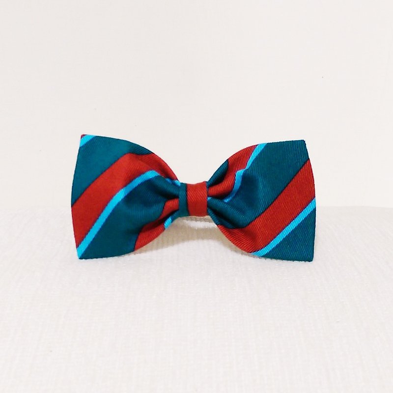 Ella Wang Design Bowtie pet cats and dogs bow tie striped gentleman - ปลอกคอ - วัสดุอื่นๆ สีน้ำเงิน