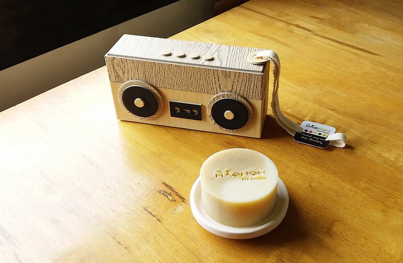 Gift set soap - Portable retro radio - Cream+Wood 1 - Soap - Paper 