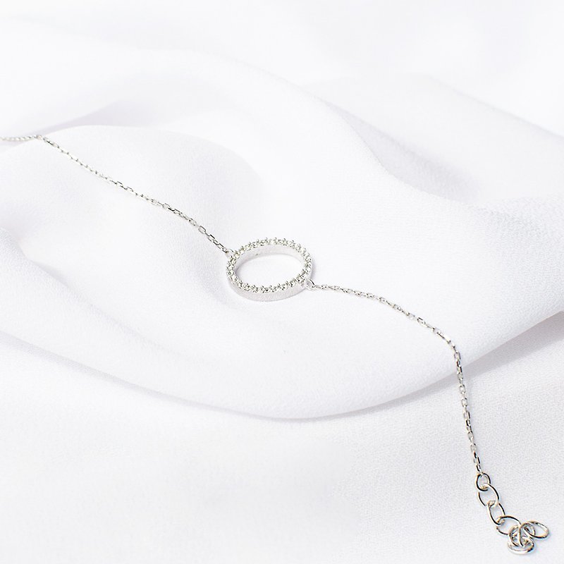 Pure 925 Sterling Silver with Pave Crystal Infinity Circle Chain Bracelet - 手鍊/手鐲 - 純銀 銀色