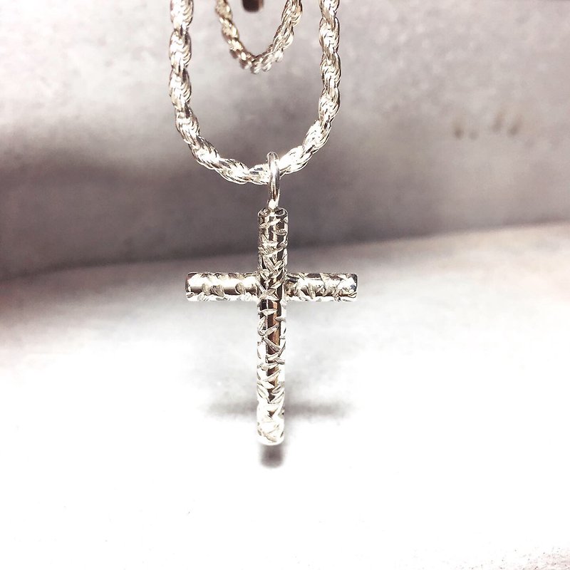 MIH Metalworking Jewelry | Precious Cross 925 Sterling Silver Necklace - สร้อยคอ - เงินแท้ สีเงิน