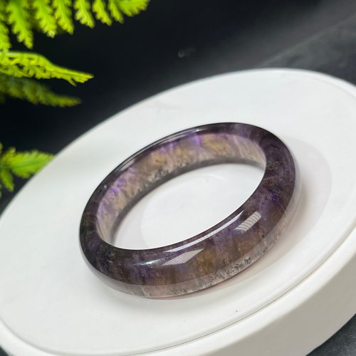 WANZAMGOK 畢業級 極光23水晶手鐲 54MM 冰透彩虹閃片紫色水晶手環 羽毛金牙