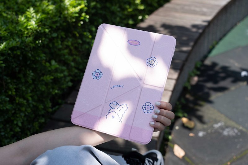 Free tablet bag | Illustrator co-branded [mikolu fat leather] multi-fold iPad case - Tablet & Laptop Cases - Other Materials Pink