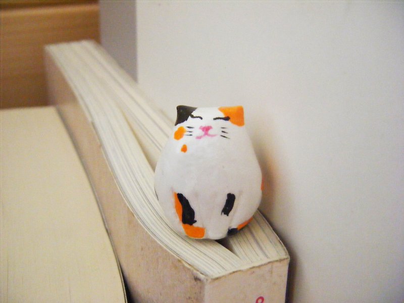 Original hand pinch small Tao cat bookmarks - standing version - Bookmarks - Pottery Multicolor