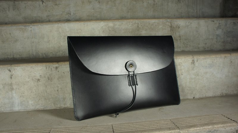 Handmade Leather-MacCase Computer Case File Case Computer Bag File Bag Folder Notebook - กระเป๋าแล็ปท็อป - หนังแท้ สีดำ