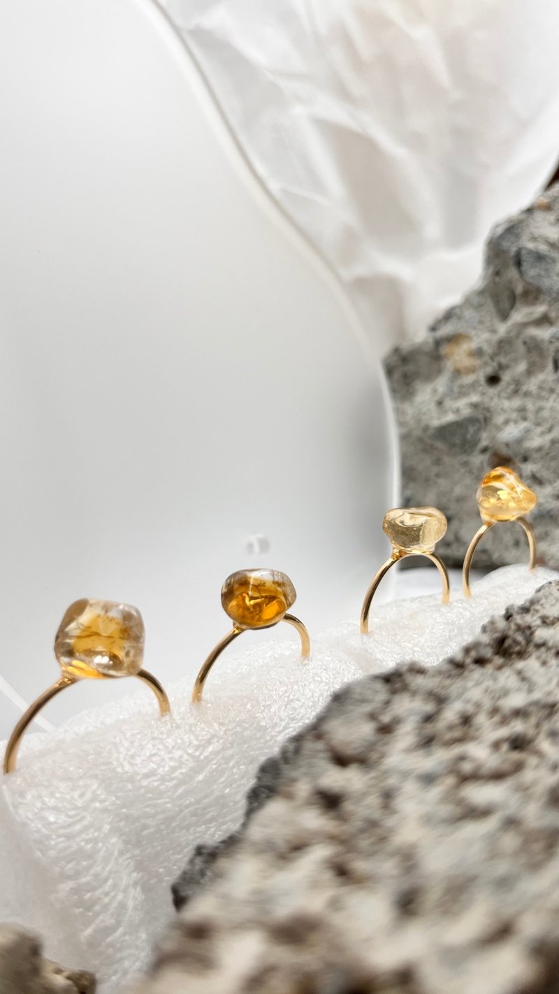 Handmade jewelry | Citrine ring \ Lucky - แหวนทั่วไป - วัสดุอื่นๆ สีเหลือง