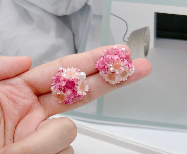 Floral resin online earrings