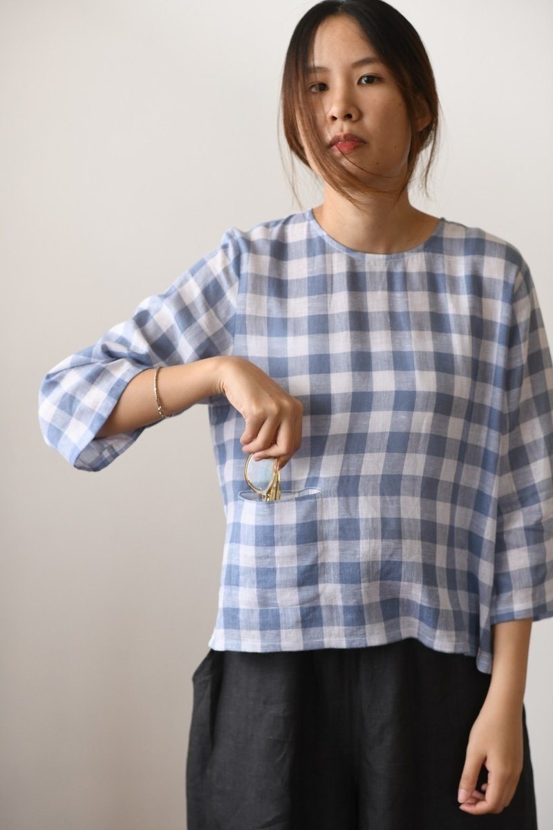 Light cotton blouse - 女上衣/長袖上衣 - 棉．麻 