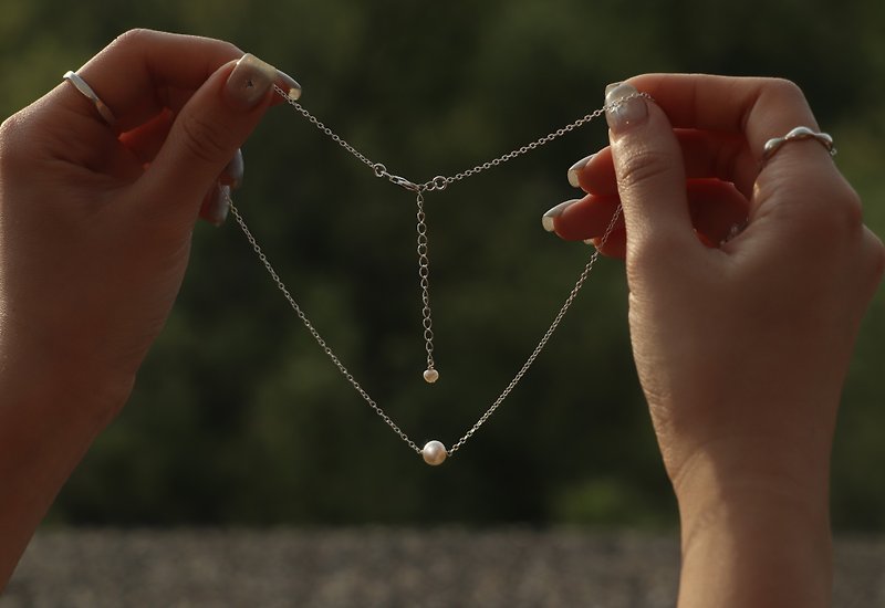 Pearl I sterling silver single pearl necklace - สร้อยคอ - เงินแท้ สีเงิน