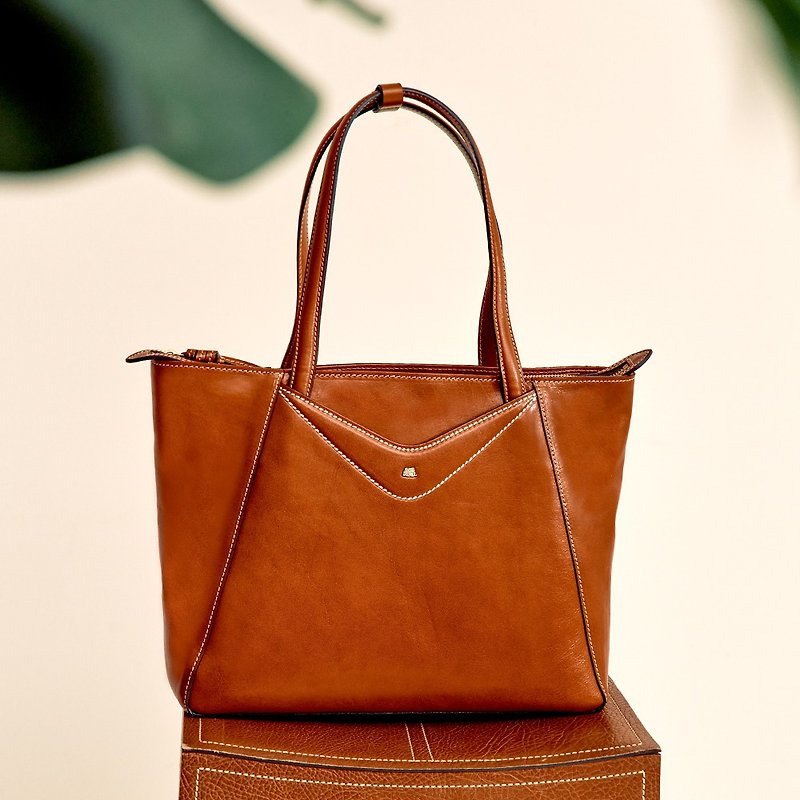 【SOBDEALL】Vegetable tanned leather classic business tote bag - Messenger Bags & Sling Bags - Genuine Leather Multicolor