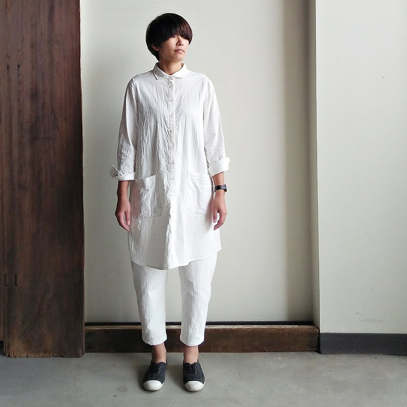 Feliz & Recap [Long version of the blouse shirt] double cotton white / autumn and winter models - เสื้อเชิ้ตผู้หญิง - ผ้าฝ้าย/ผ้าลินิน ขาว