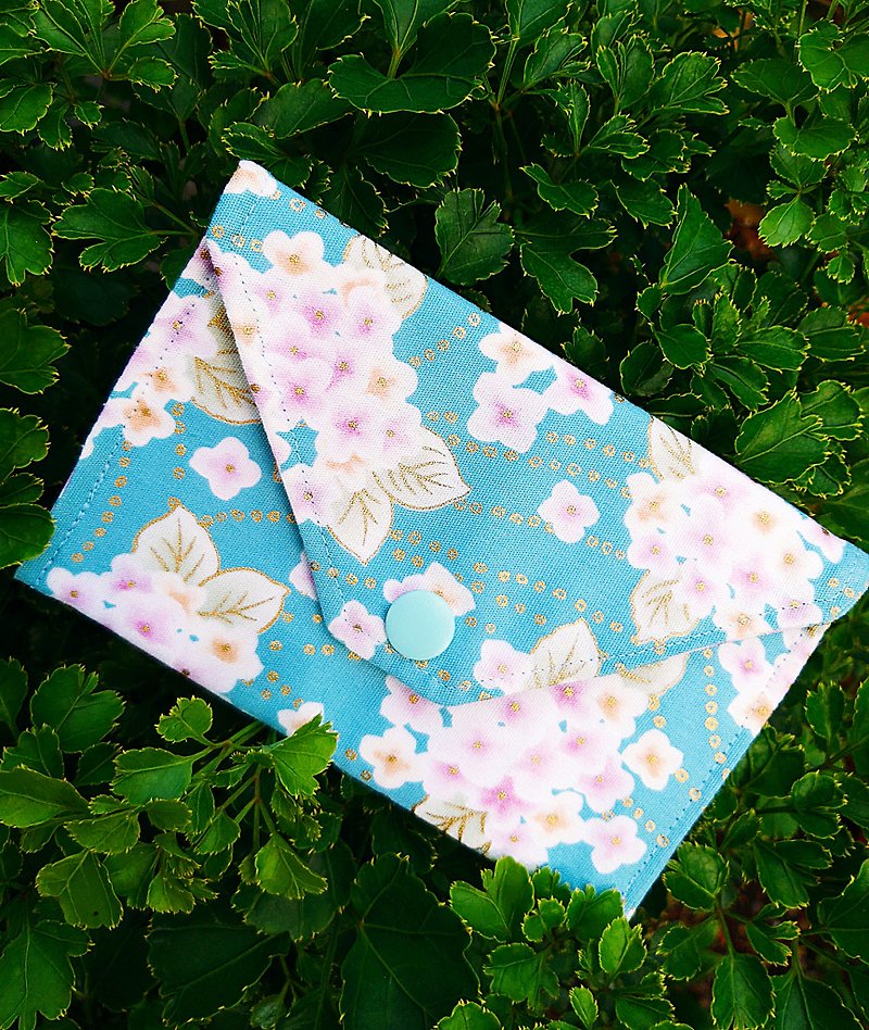 Universal small bag~warm summer hydrangea blossoming - Coin Purses - Cotton & Hemp Green
