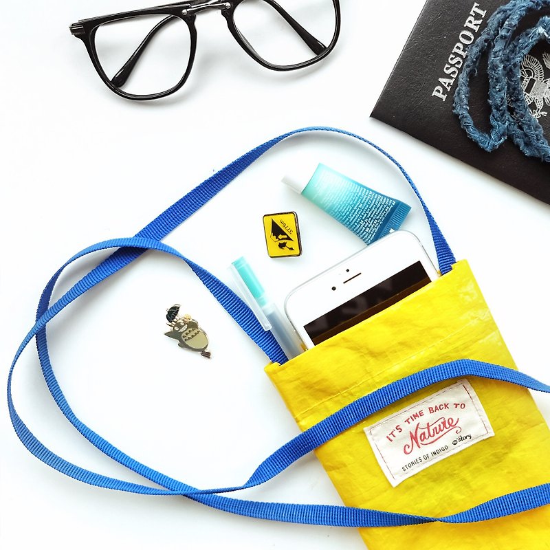 Restorystudio personality original DIY one-shoulder messenger mobile phone accessories small IKEA style - Messenger Bags & Sling Bags - Plastic 