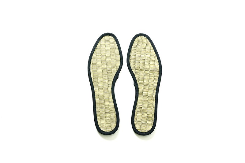 Tatami insole Japanese made in Kyushu Igusa Insoles Upcycle Sustainable Put in - Insoles & Accessories - Other Materials Green