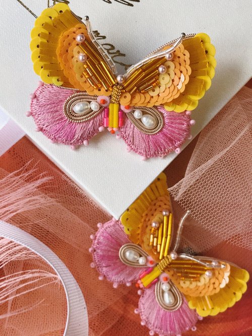 Brooch beaded,pink butterfly brooch,purple butterfly brooch,embroidery pin,gift  - Shop ANELRU Brooches - Pinkoi