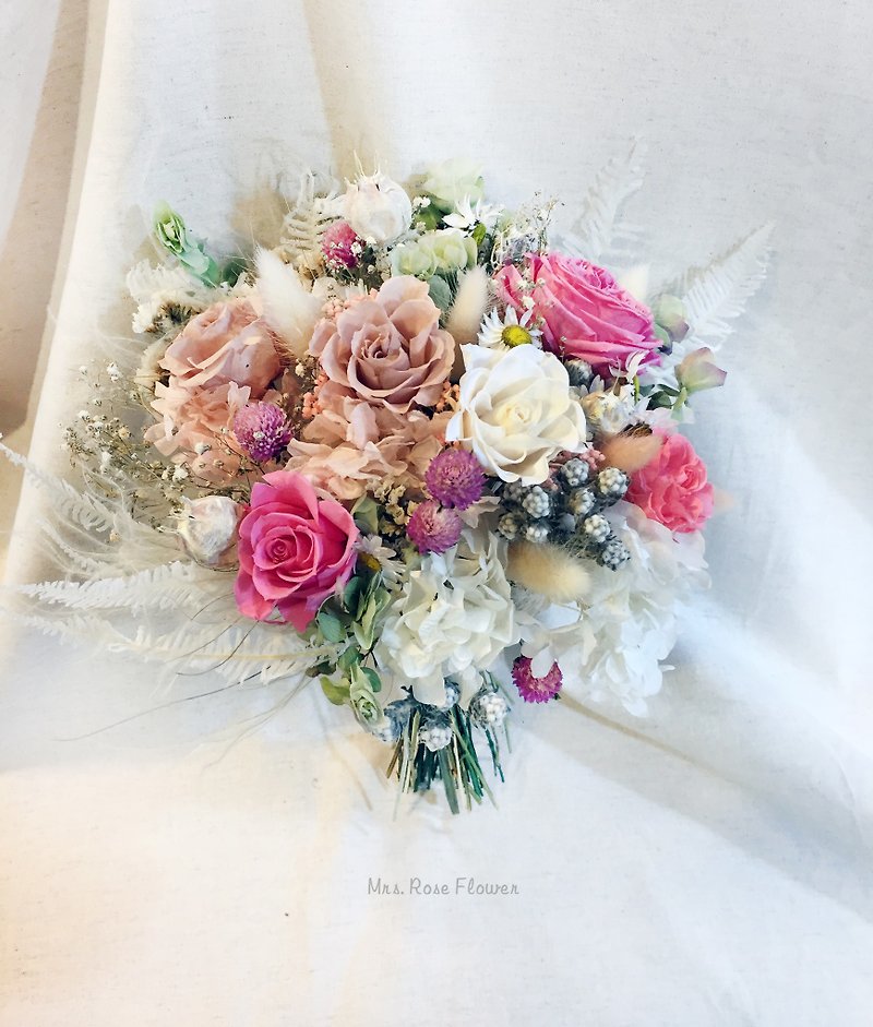 French beautiful bouquet- Peach/white/dry flower bouquet/wedding photo/wedding - ตกแต่งต้นไม้ - พืช/ดอกไม้ สึชมพู