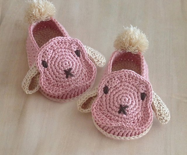 Booties Bunny Rabbit Lop Crochet Baby Footwear Pom Pom Tail - Shop Kittying Baby Shoes - Pinkoi