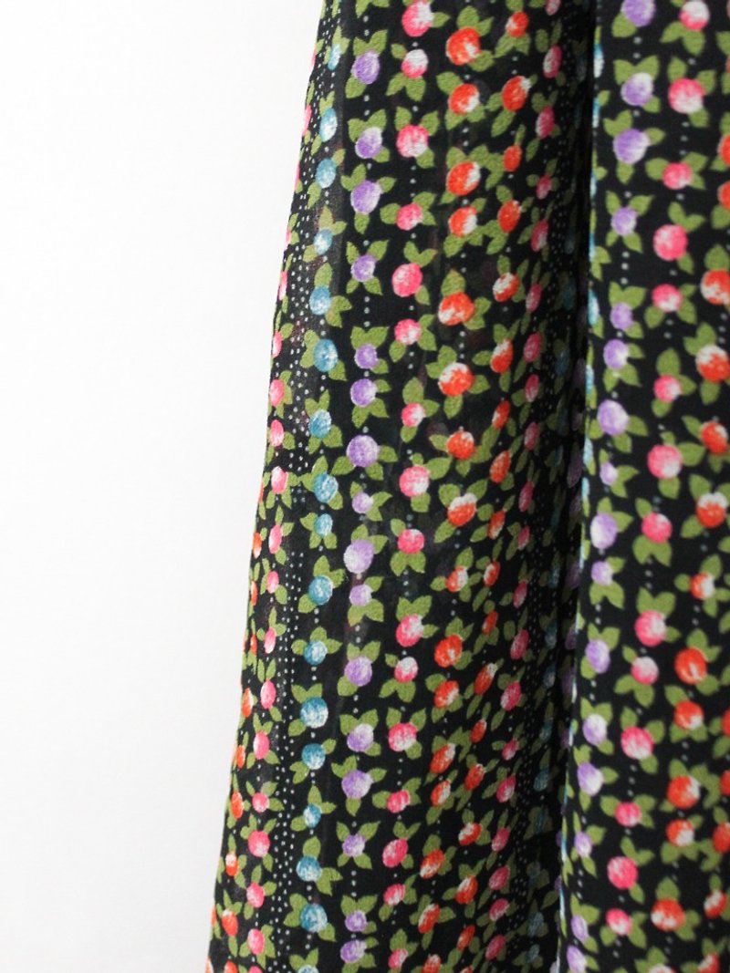 【RE0503D1127】日本製復古甜梅印花短袖黑底春夏古著洋裝 - 連身裙 - 聚酯纖維 黑色