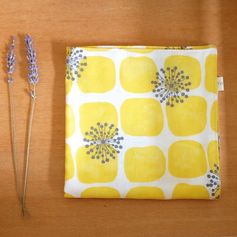 日常小物  方形花花兒二重棉紗手巾  太陽黃 - 手帕 - 棉．麻 黃色