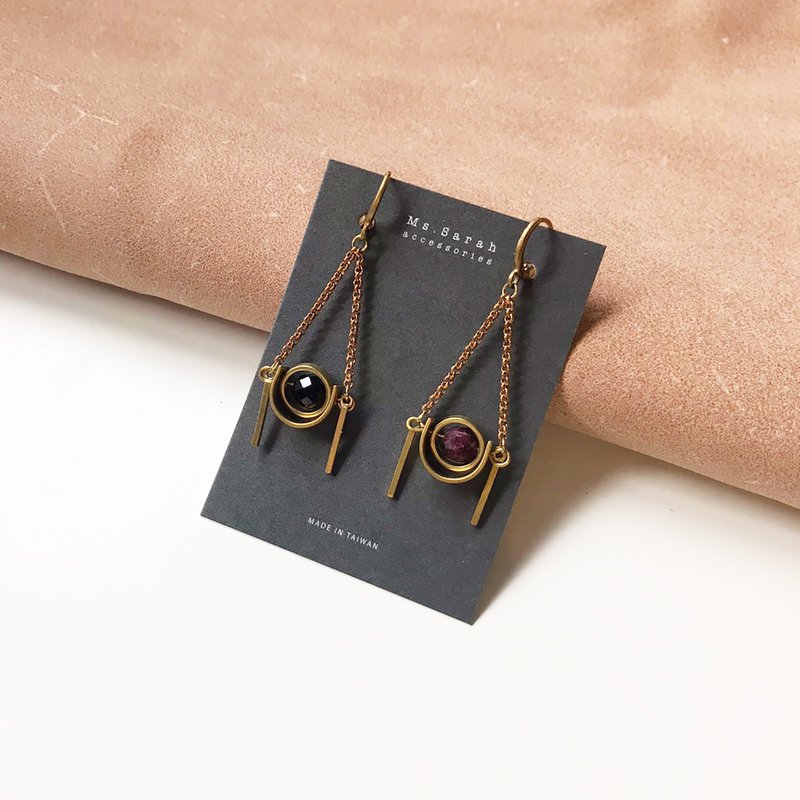 靜謐天然石_黃銅耳環_碧璽(可改夾) - 耳環/耳夾/耳骨夾 - 半寶石 黑色