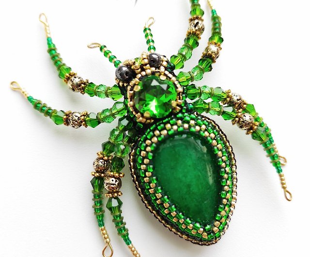 2030075 Dimensional Spider Brooch , Costume Jewelry
