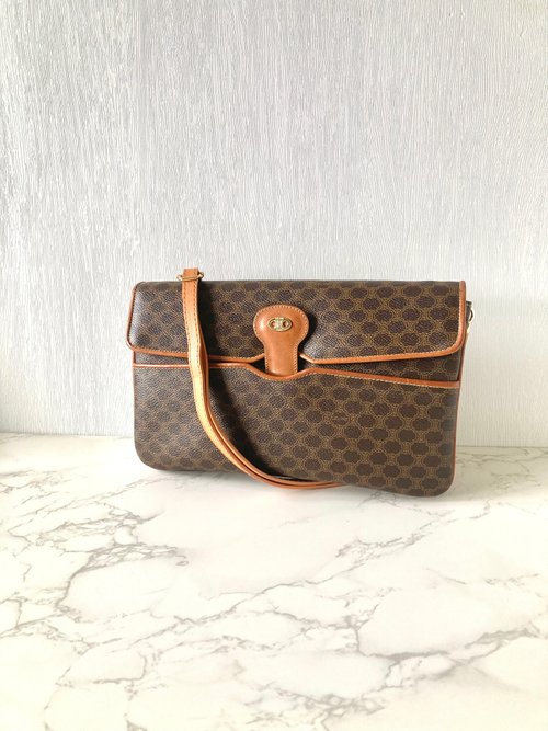 Louis Vuitton Presbyopia Clutch Messenger Bag Underarm Bag Wrist Bag Phone  Bag Waist Bag - Shop RARE TO GO Messenger Bags & Sling Bags - Pinkoi