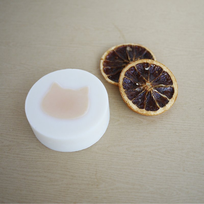 サンシャインオレンジ|オリーブ入浴猫ケーキ石鹸|猫手作り|フルーティーな香り - ボディソープ - 寄せ植え・花 