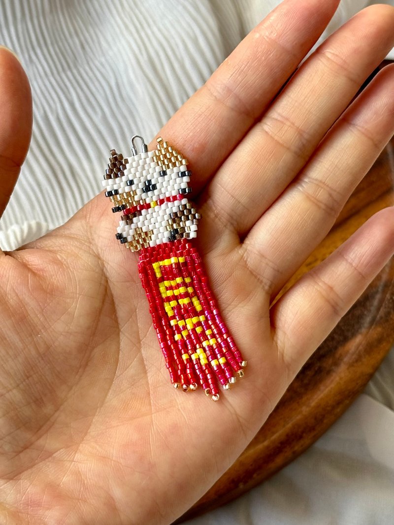 Cute Lucky Cat Phone Charm—beading - เชือก/สายคล้อง - แก้ว สีแดง