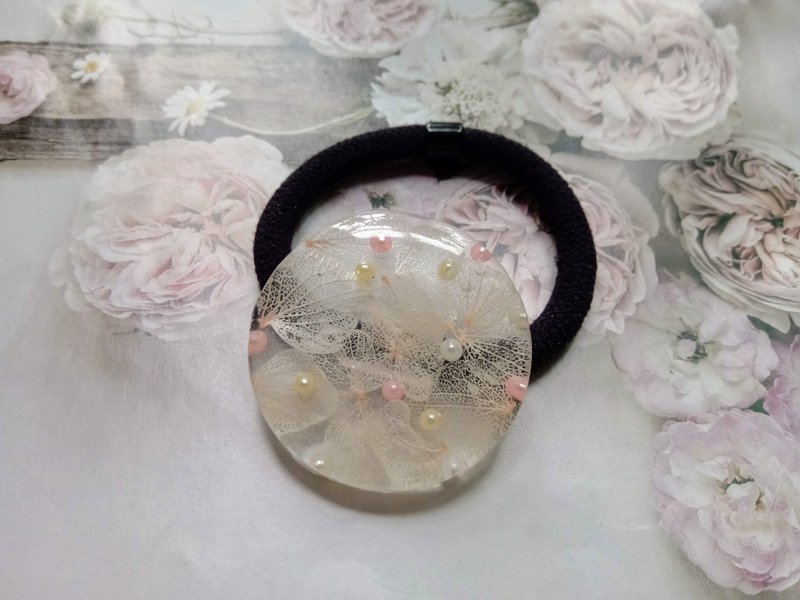 手作押花飾品,髮帶飾品,永生繡球花髮帶 - 髮夾/髮圈 - 樹脂 白色