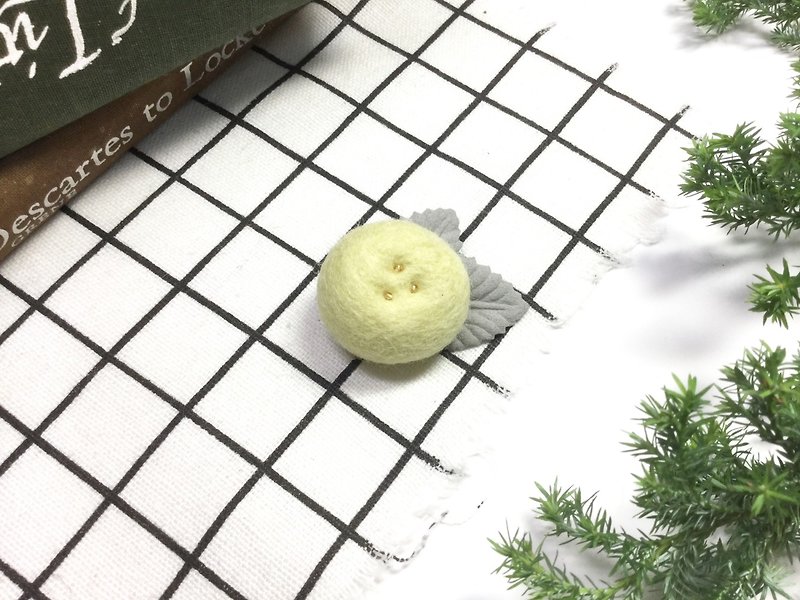 Fruit Pin I Cream I Forest. Carefully selected wool. Exchange gifts - Brooches - Wool Yellow