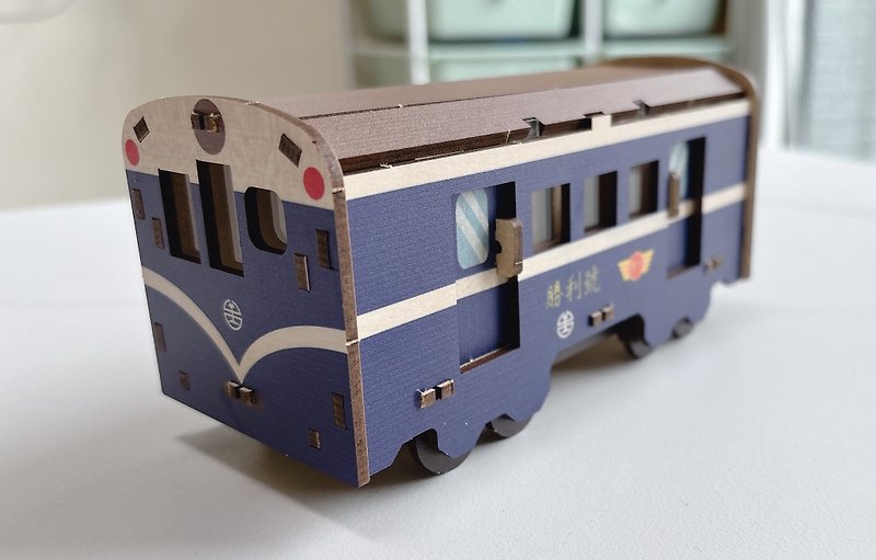 勝利號火車 台鐵授權 組裝材料包  DIY組裝 交通模型 火車模型 - 零件/散裝材料/工具 - 其他材質 多色