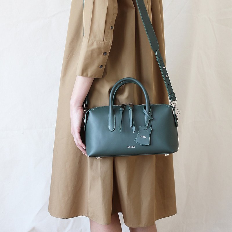 PiLLow Green - Women Leather Bag - กระเป๋าถือ - หนังแท้ สีเขียว