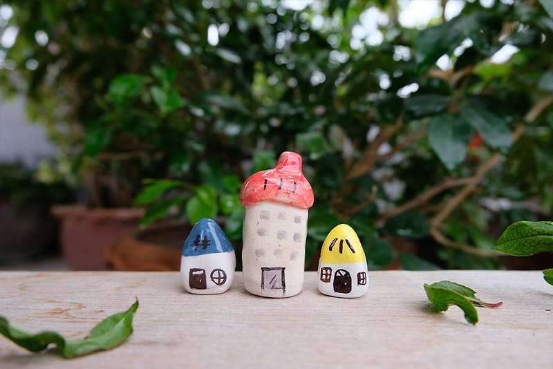 Tiny village ceramics - 花瓶/花器 - 陶 