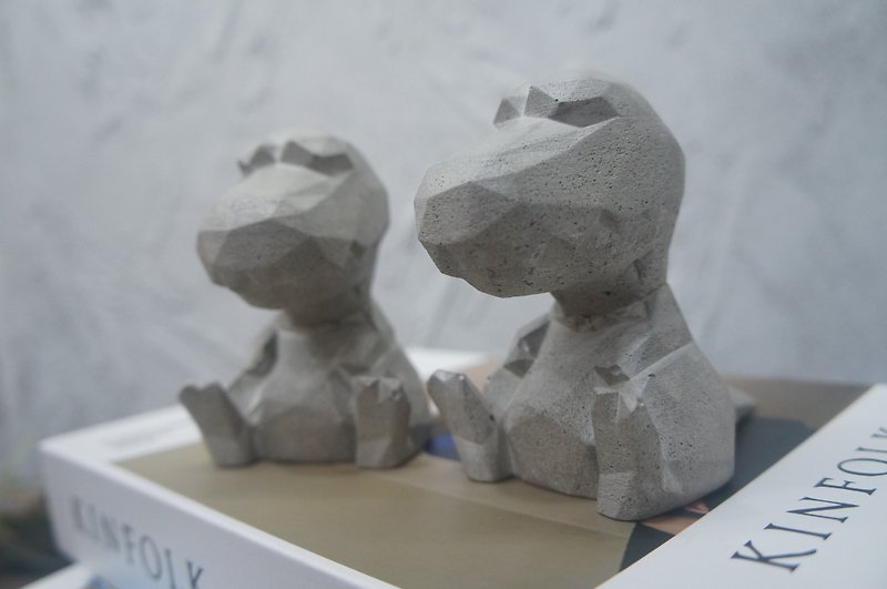 Cement dinosaur - Items for Display - Cement Gray