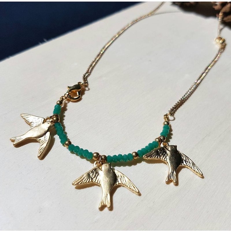 Copper hand for swallows modeling necklace & bracelet dual-use design section ■ 1plus1 series = 1 necklace +1 bracelet - สร้อยข้อมือ - เครื่องเพชรพลอย สีเขียว