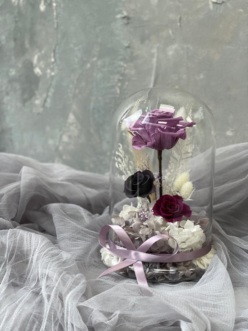 Preserved Flowers in Glass Dome - ช่อดอกไม้แห้ง - วัสดุอื่นๆ สีม่วง