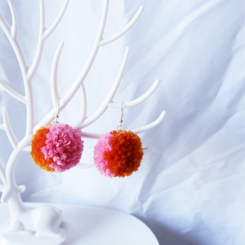 毛球系列—棉花糖 耳勾 耳夾 - 耳環/耳夾 - 其他材質 