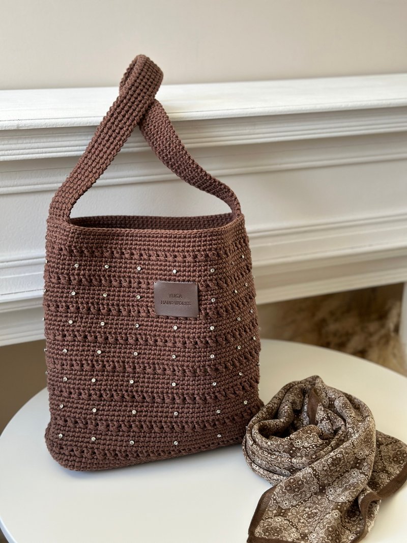 手編み かぎ針編み バケットバッグ 手縫いビジュー - トートバッグ・ハンドバッグ - コットン・麻 