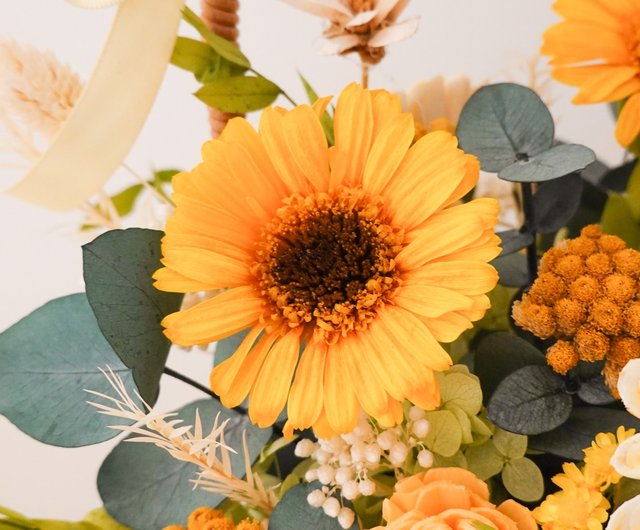 【しろごまです】ブリザードフラワーアレンジお仏花タイプ☆ひまわり風☆ プリザーブドフラワー仏花 黄色 ひまわり カーネーション 大きめ