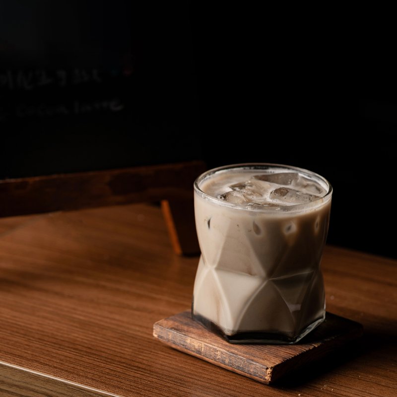 Mitty Latte: Sea-Salt Hojicha  Hot or Cold, Sugar-Free Office Beverage. Refresh - Tea - Other Materials 