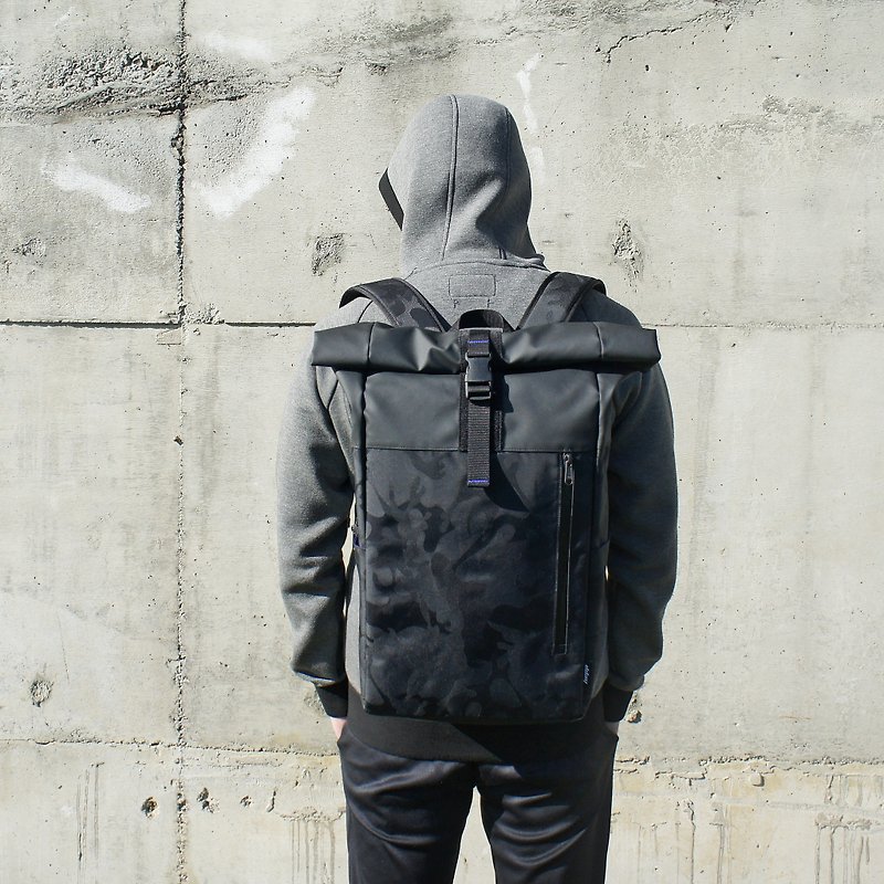 Limited trial sale/ CP value broken watch/ dday M+1/ Backpack/ Waterproof Backpack/ Camouflage - Backpacks - Waterproof Material Black