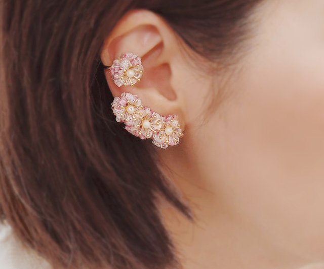 Cherry blossoms ear cuffs - Shop tassel de sica Earrings & Clip