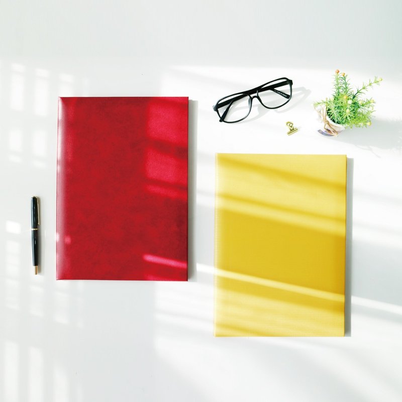 Ching Ching X 簡單生活系列 PA-446 A4雙入式皮製證書夾 - 其他 - 其他材質 